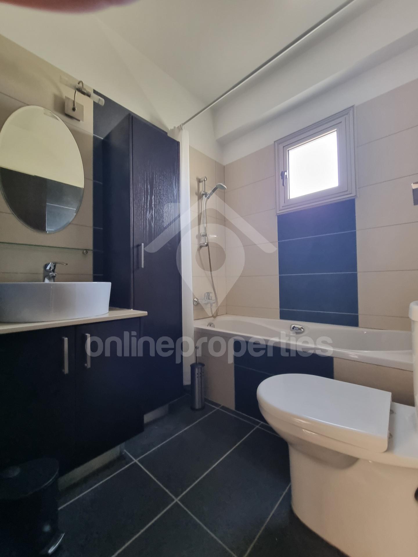 To change image, hover mouse over thumbnails below