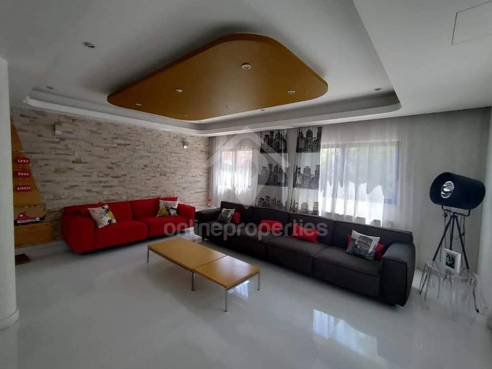 To change image, hover mouse over thumbnails below