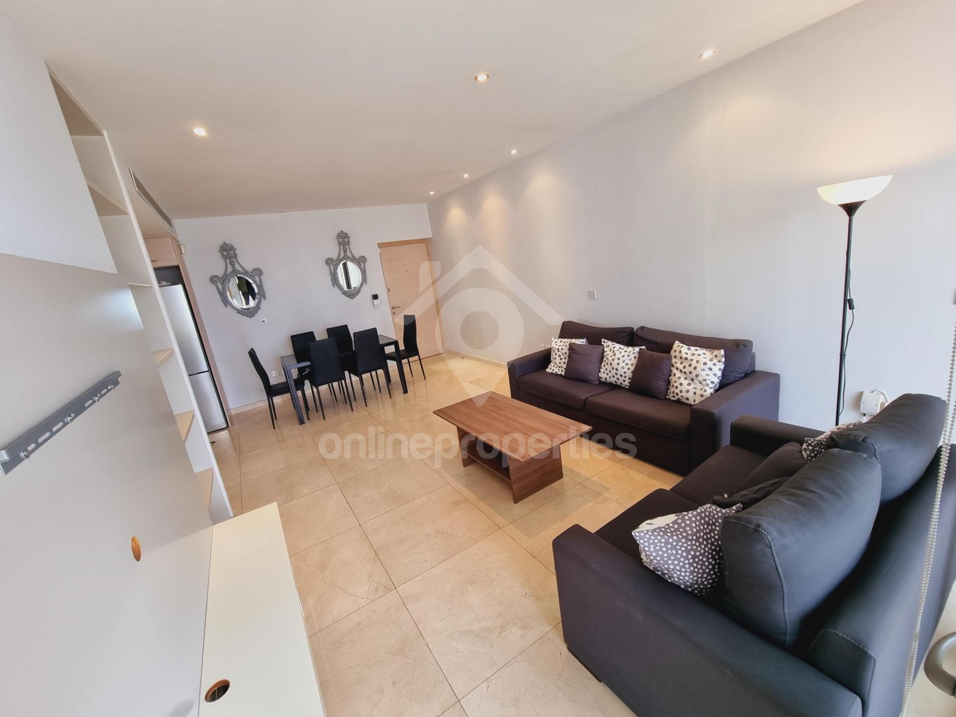 To change image, hover mouse over thumbnails below