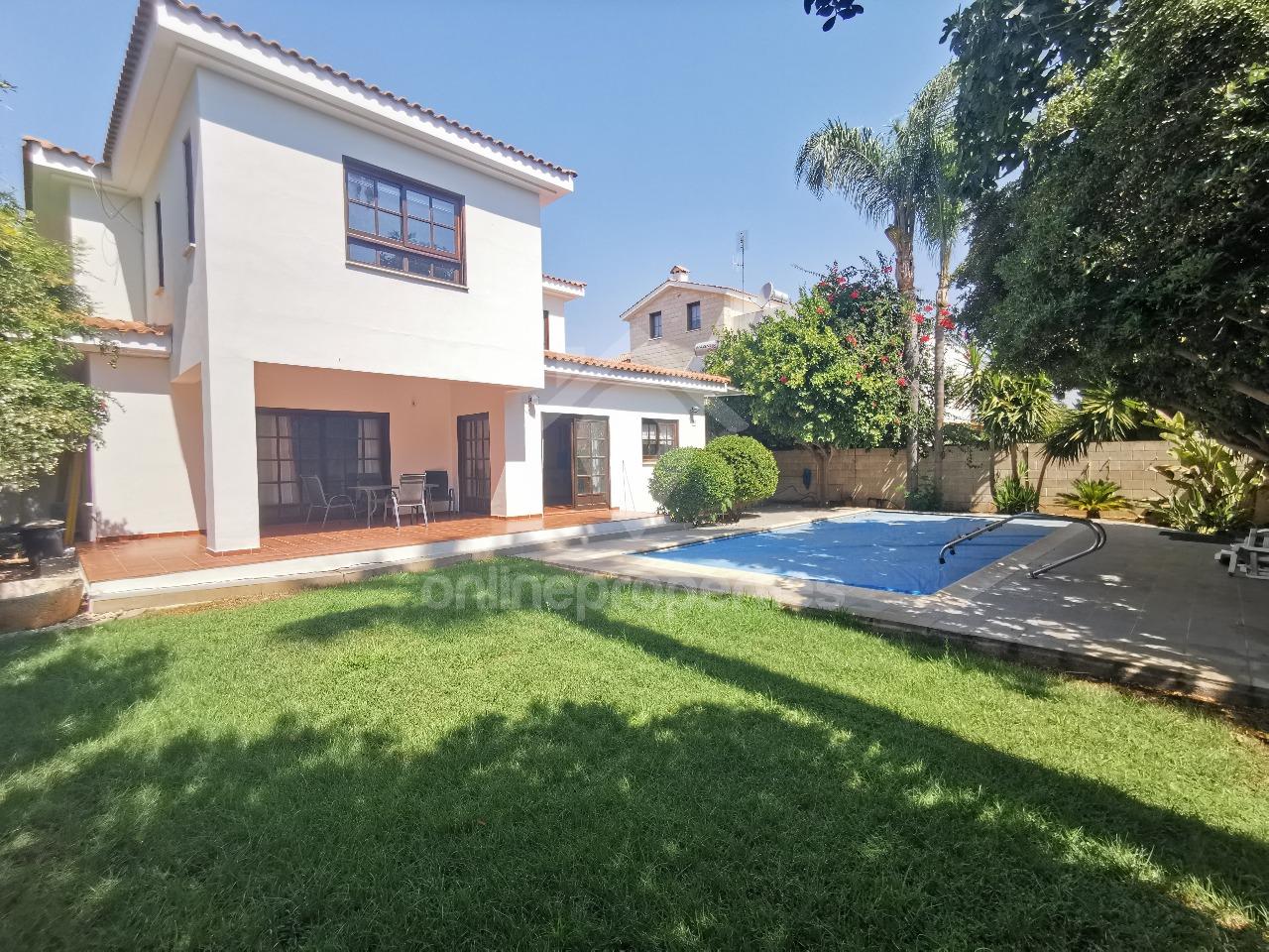 To change image, hover mouse over thumbnails below