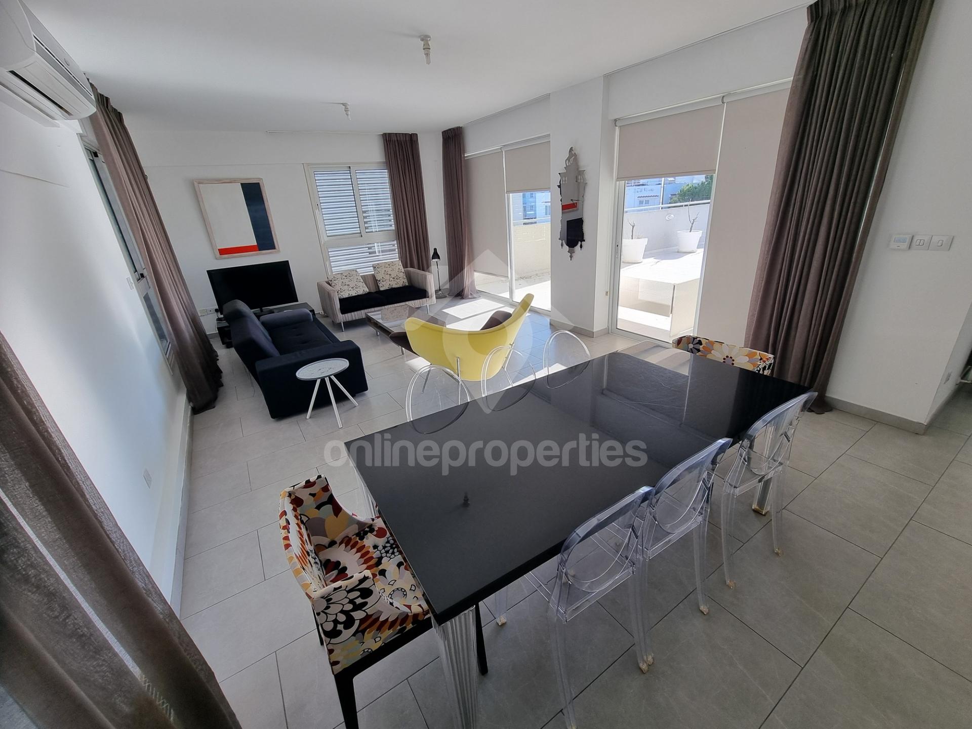 To change image, hover mouse over thumbnails below