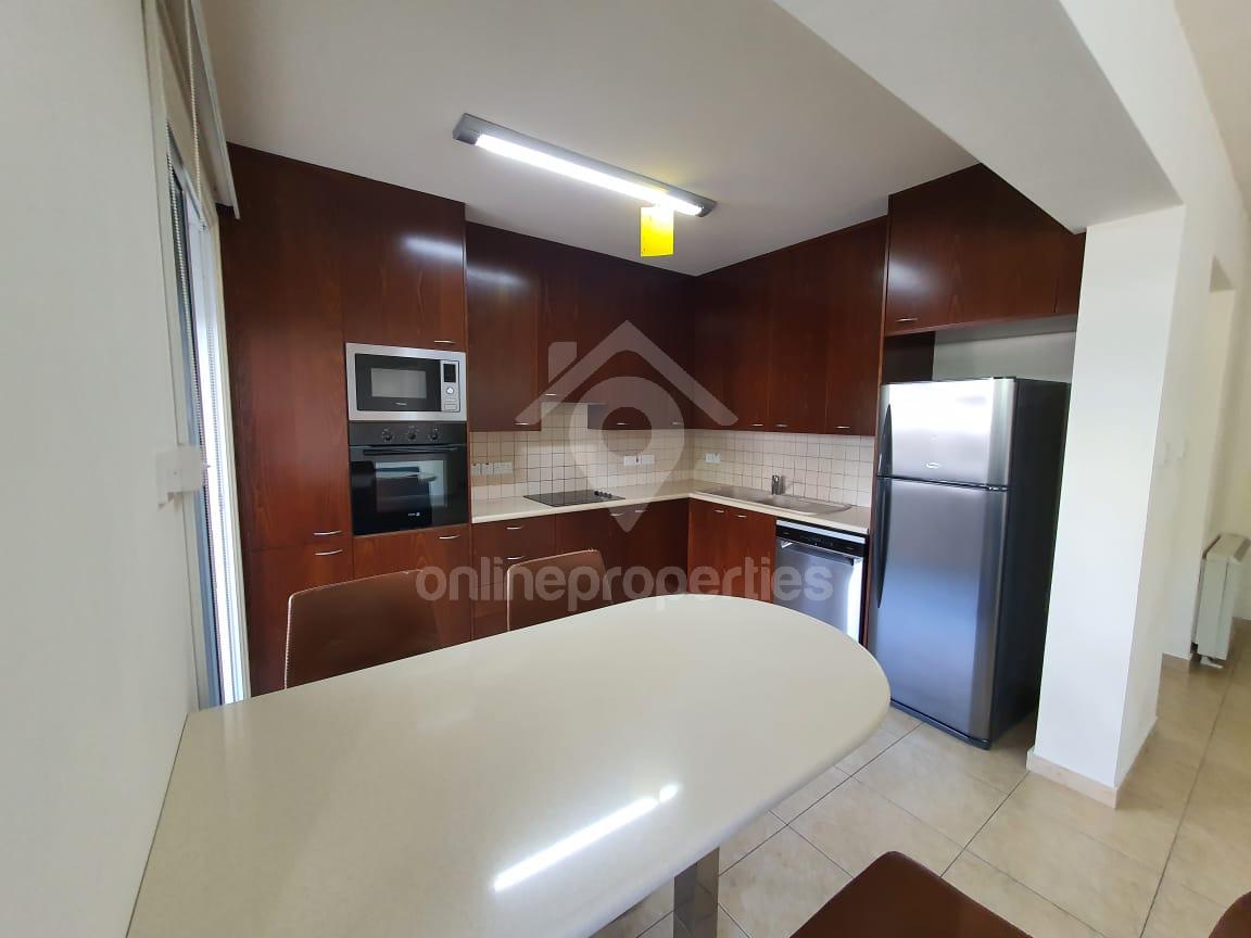 To change image, hover mouse over thumbnails below