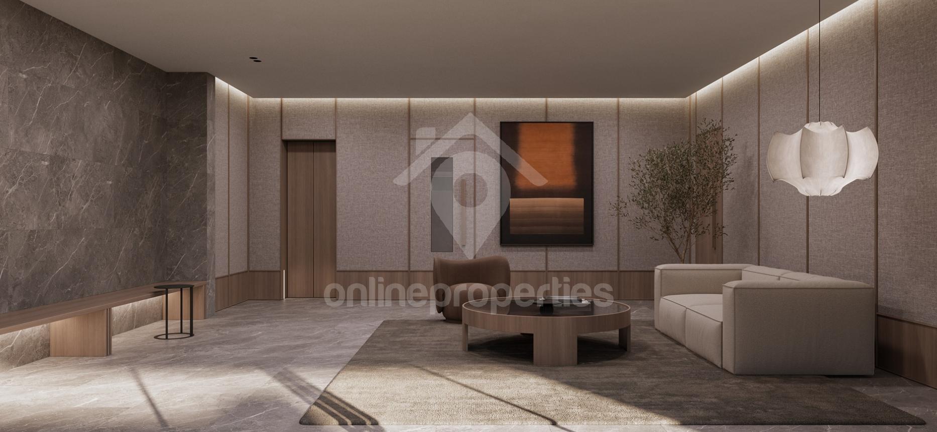 To change image, hover mouse over thumbnails below