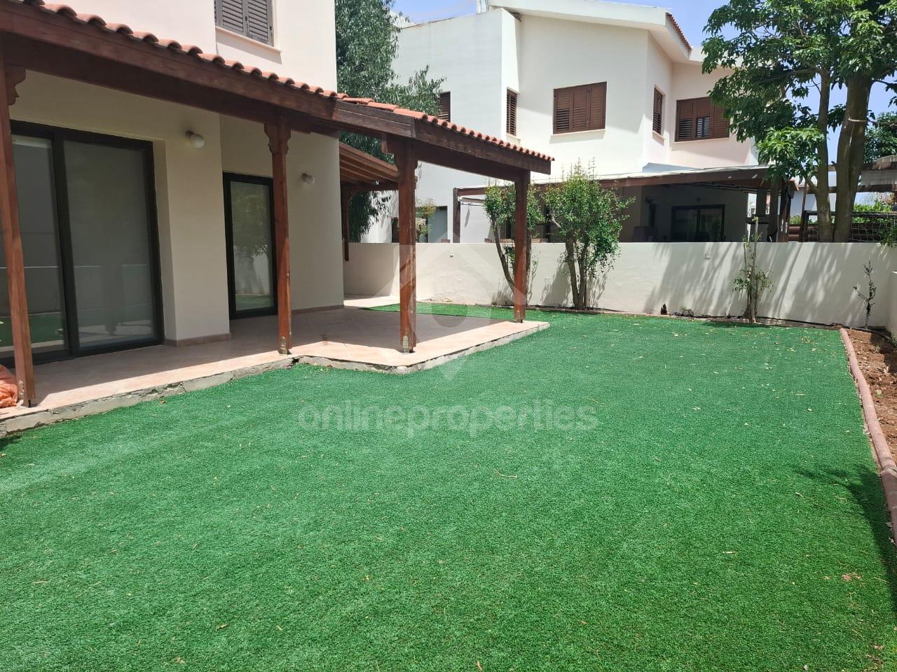 To change image, hover mouse over thumbnails below