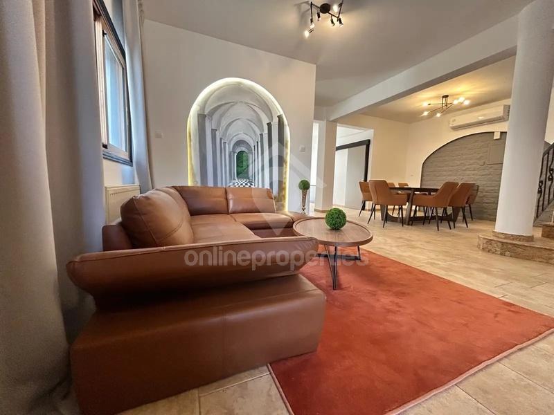  4-bedroom semi-detached to rent 