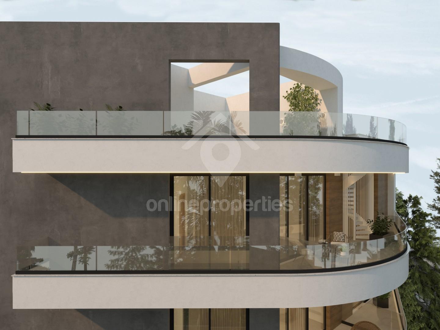 To change image, hover mouse over thumbnails below