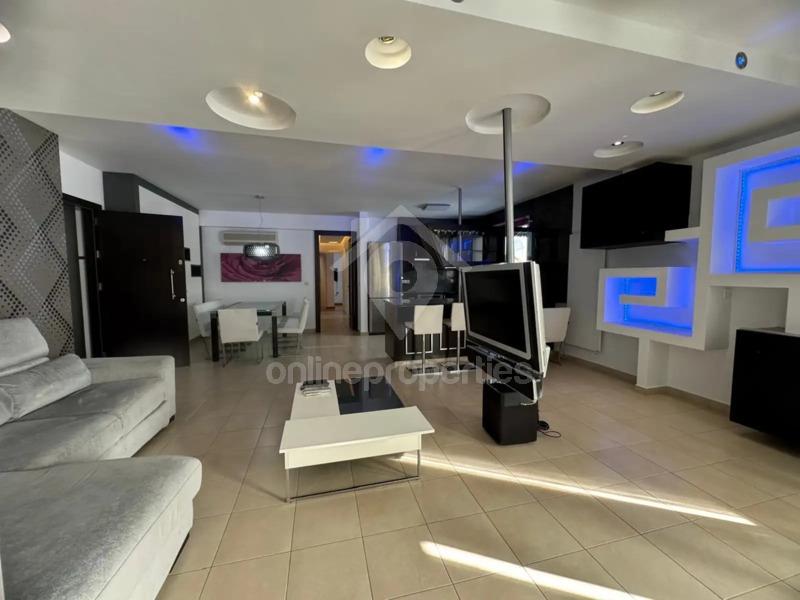 Spacious & Sun-Drenched 3-Bedroom Apartment