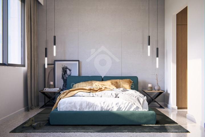 To change image, hover mouse over thumbnails below