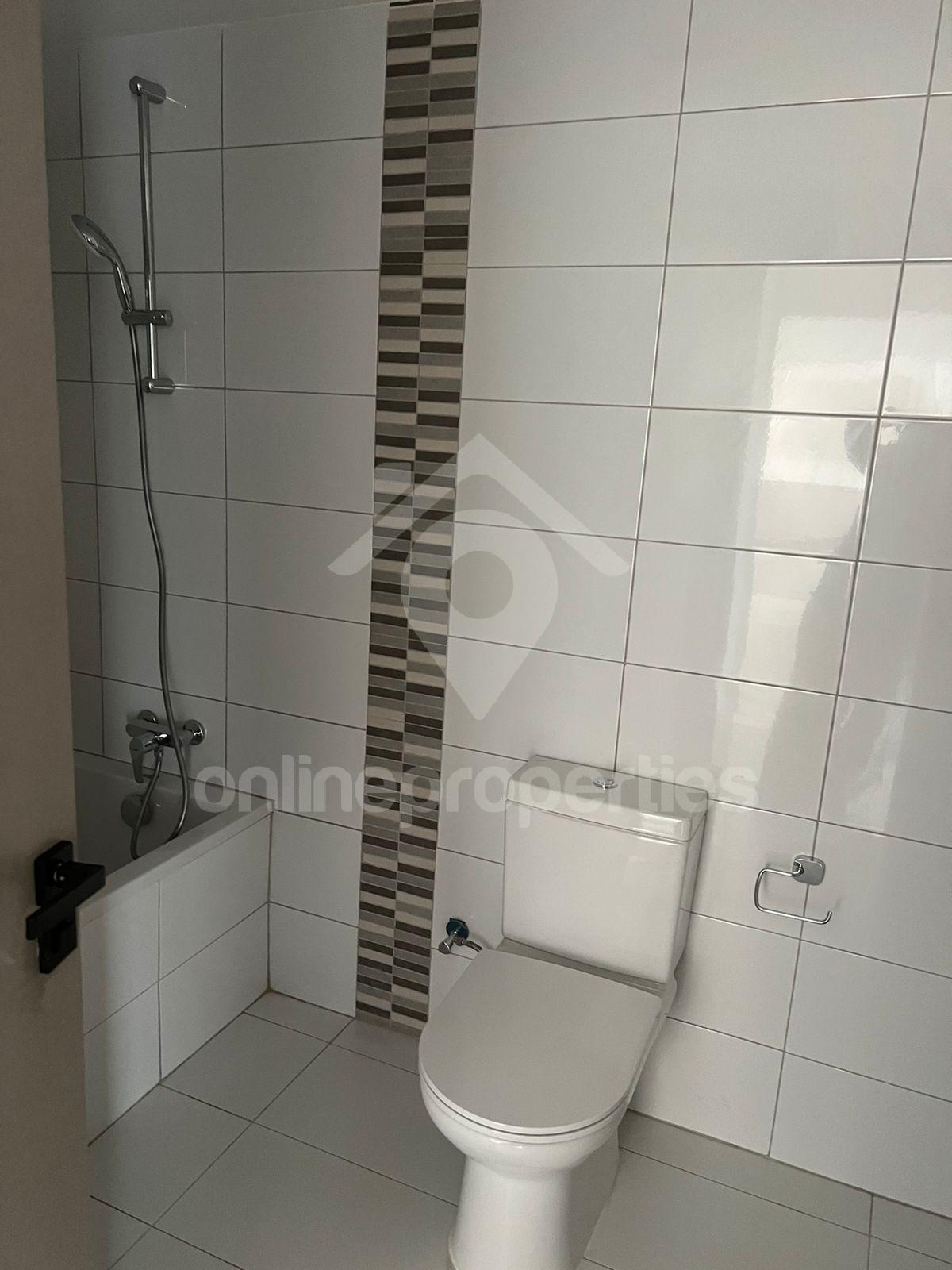 To change image, hover mouse over thumbnails below