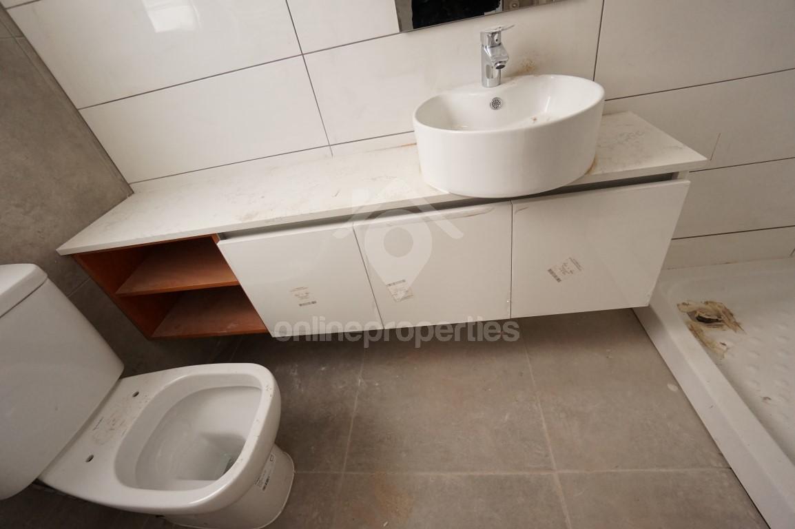 To change image, hover mouse over thumbnails below