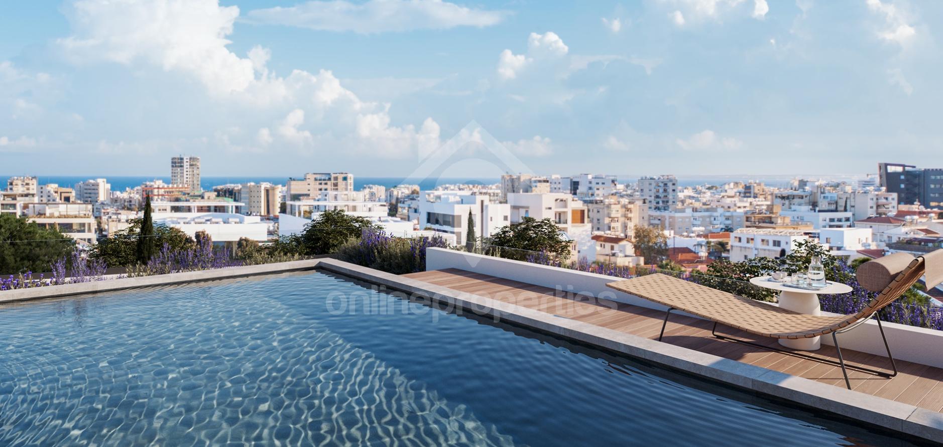 To change image, hover mouse over thumbnails below