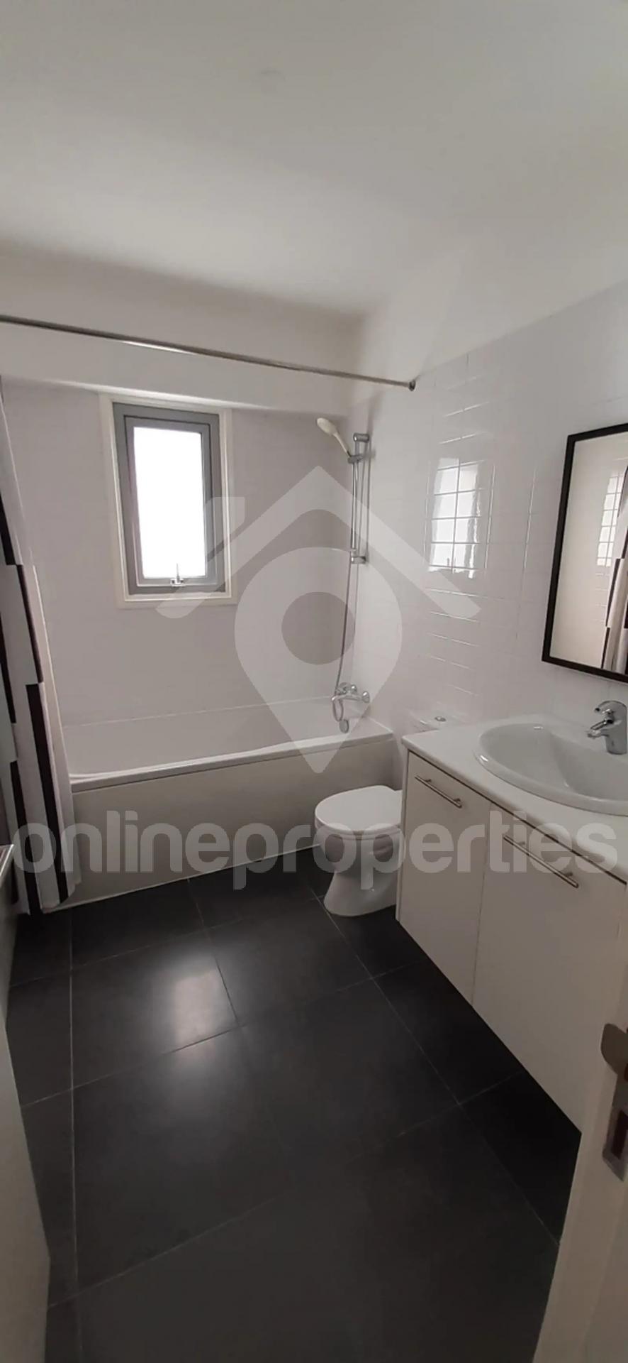 To change image, hover mouse over thumbnails below