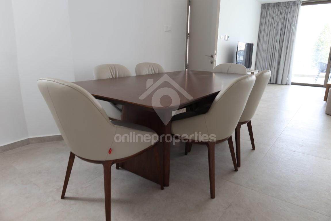 To change image, hover mouse over thumbnails below