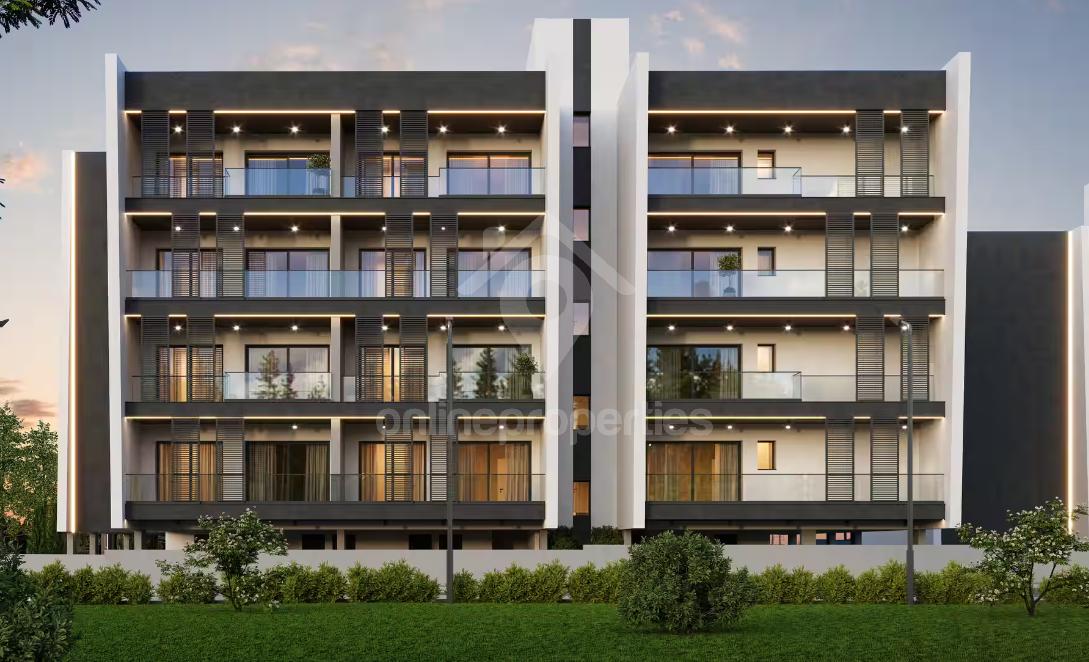 To change image, hover mouse over thumbnails below