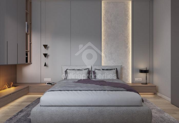 To change image, hover mouse over thumbnails below