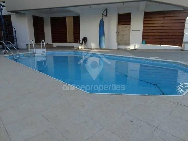 To change image, hover mouse over thumbnails below