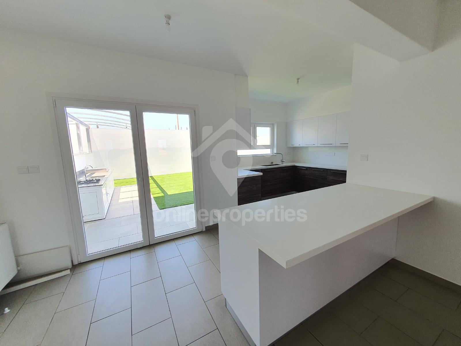 To change image, hover mouse over thumbnails below