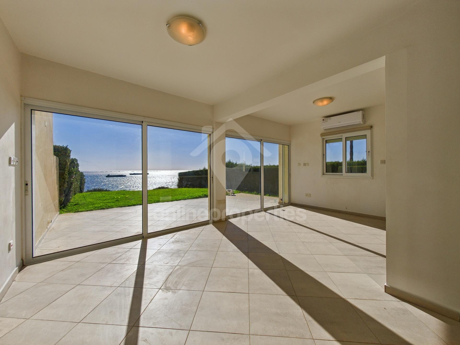 To change image, hover mouse over thumbnails below