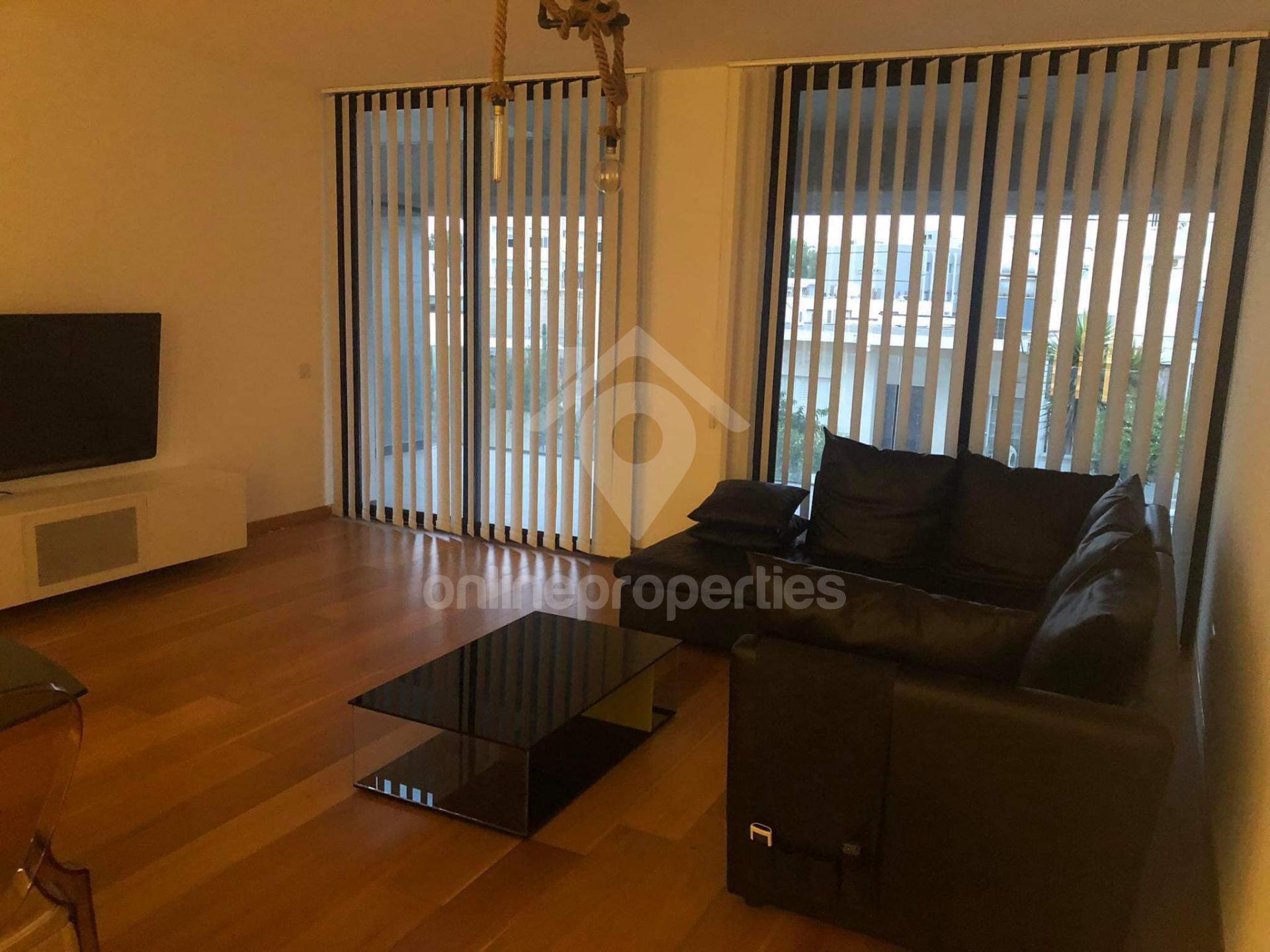 To change image, hover mouse over thumbnails below