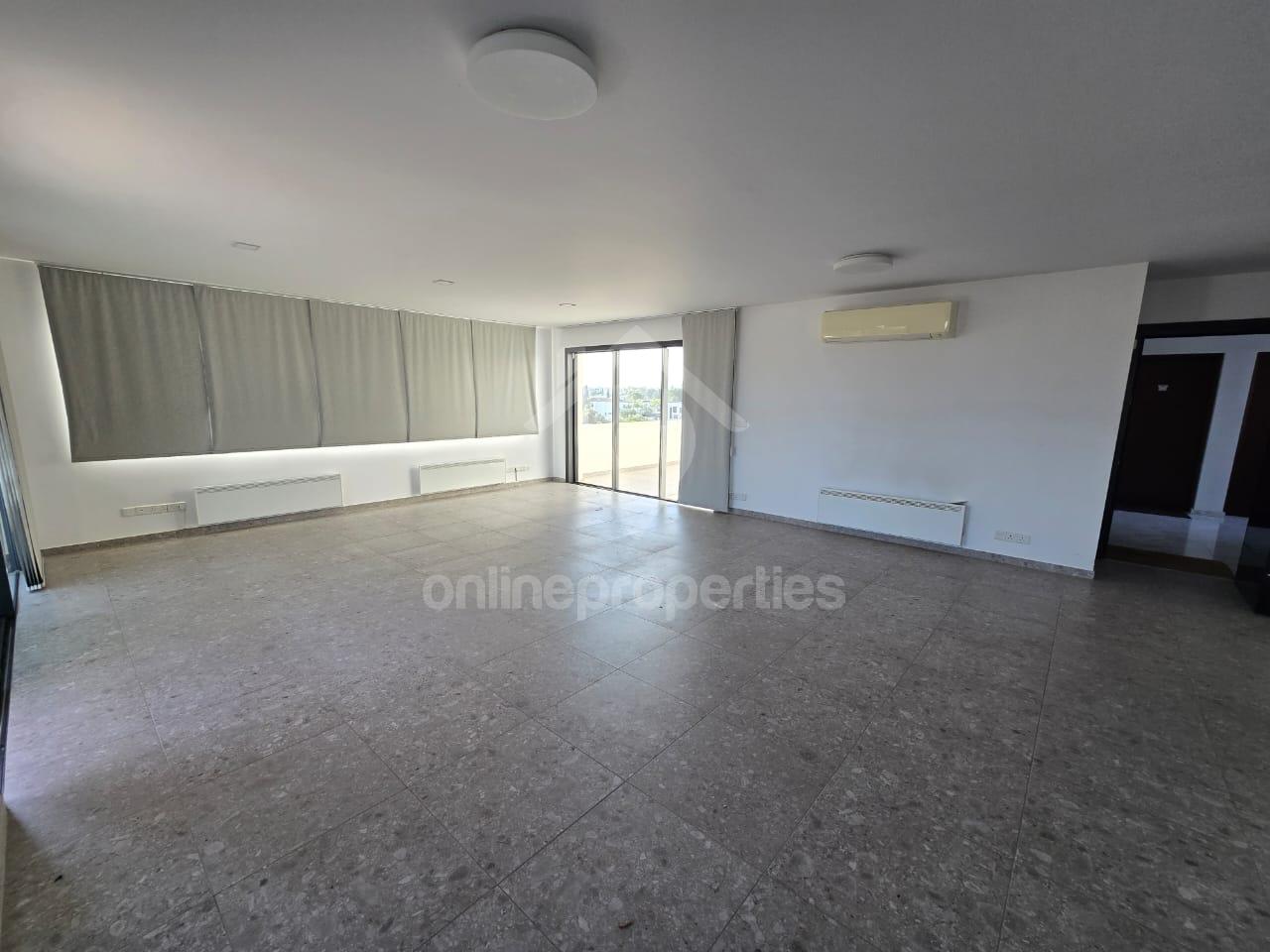 To change image, hover mouse over thumbnails below