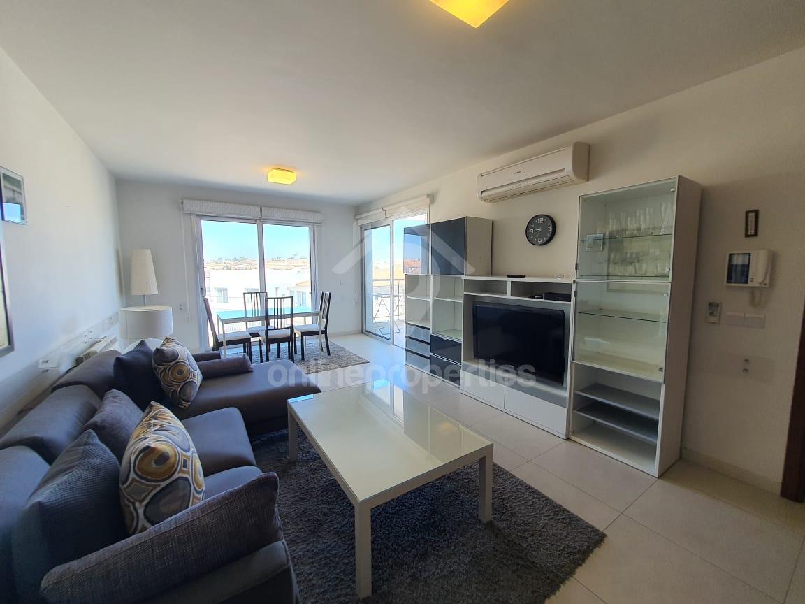 To change image, hover mouse over thumbnails below