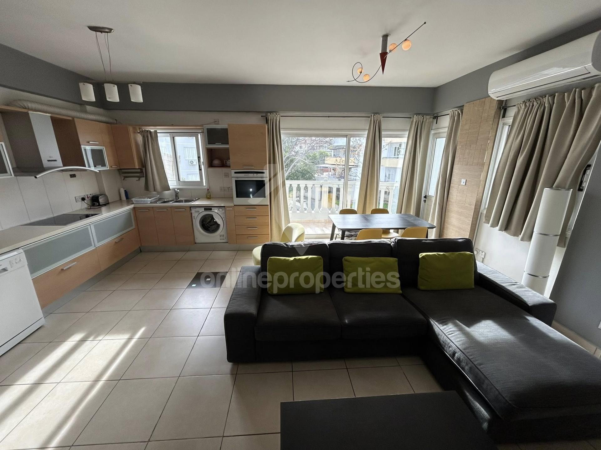 To change image, hover mouse over thumbnails below