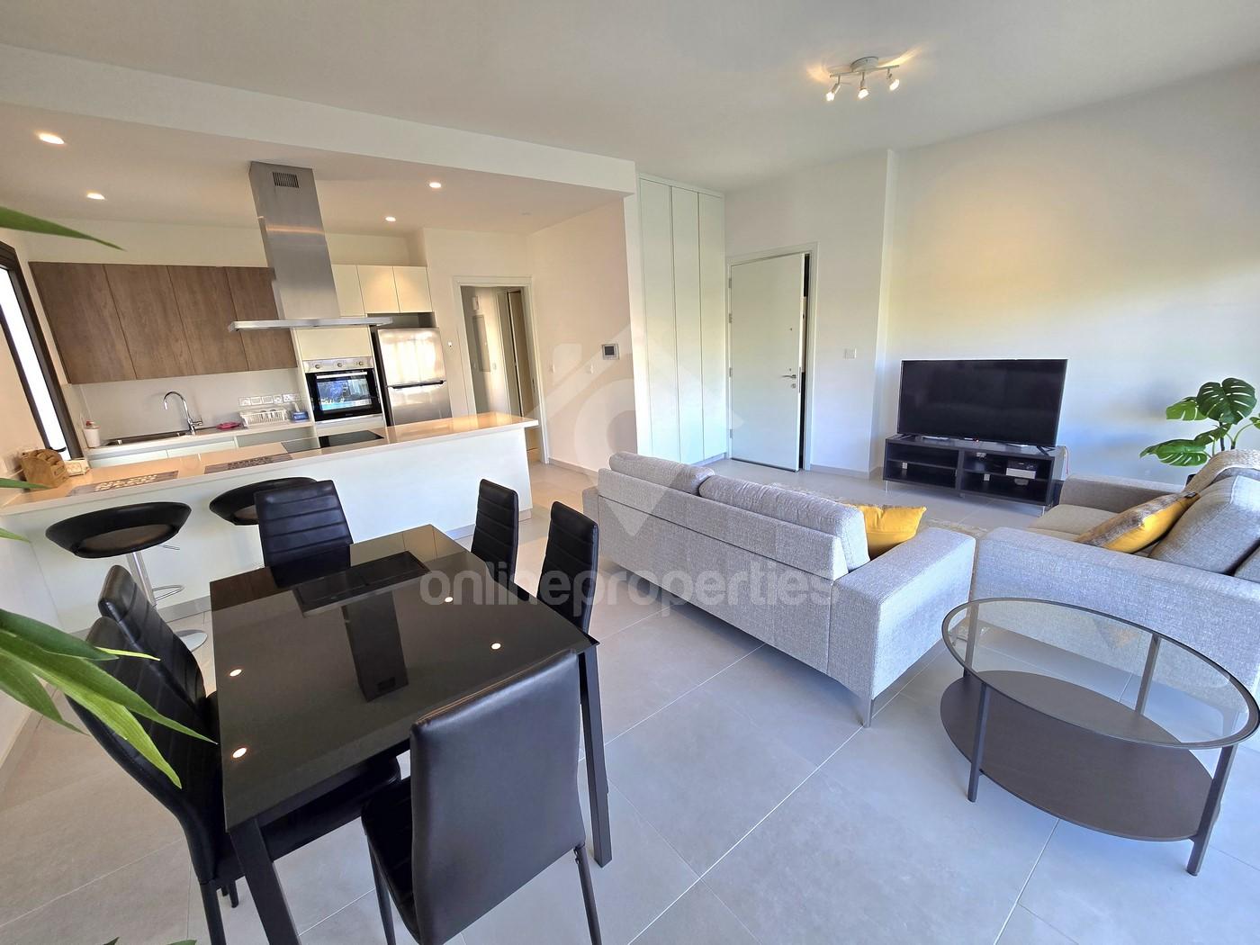 To change image, hover mouse over thumbnails below