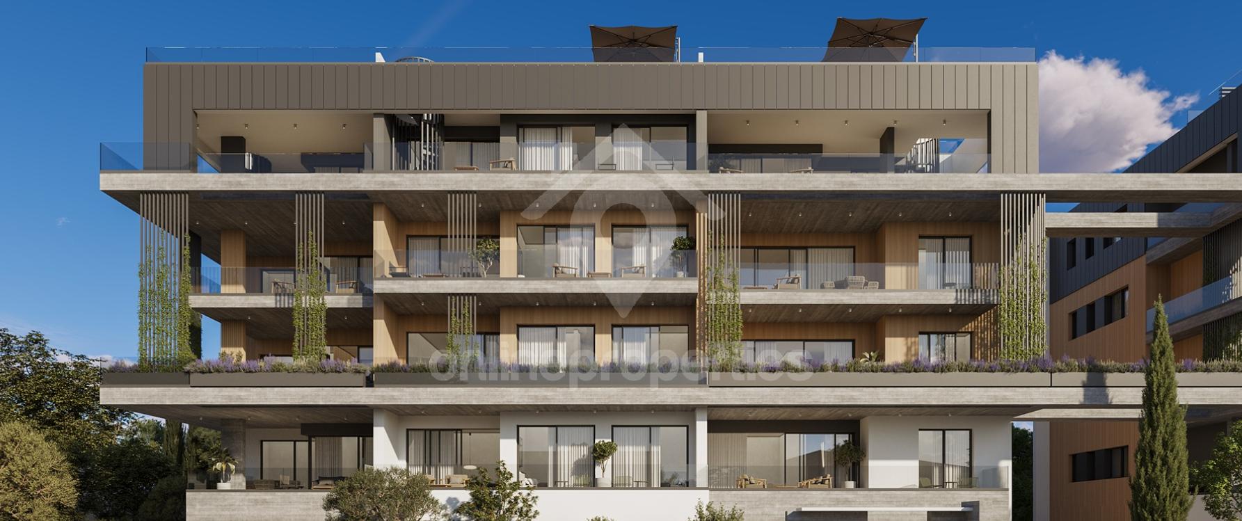 To change image, hover mouse over thumbnails below