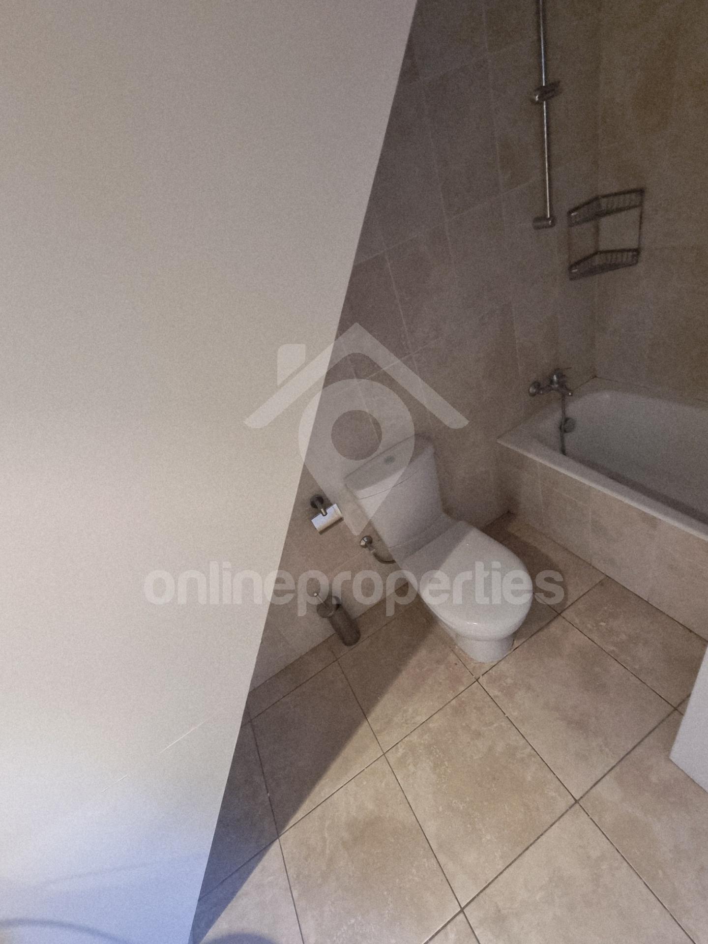 To change image, hover mouse over thumbnails below