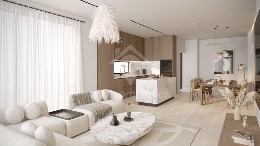 To change image, hover mouse over thumbnails below