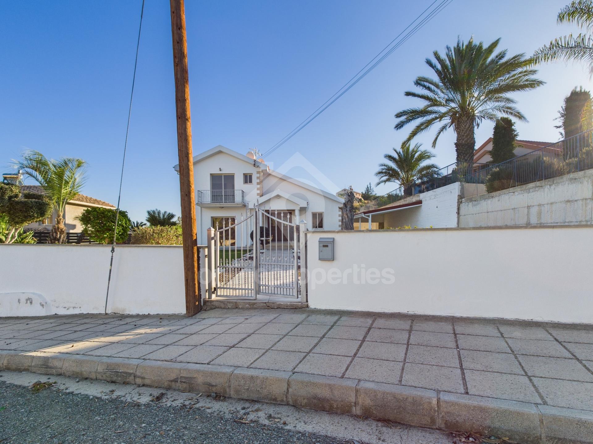 To change image, hover mouse over thumbnails below