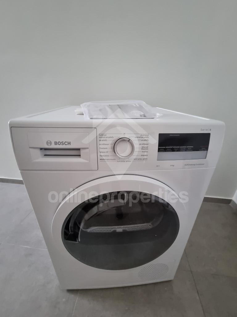 To change image, hover mouse over thumbnails below