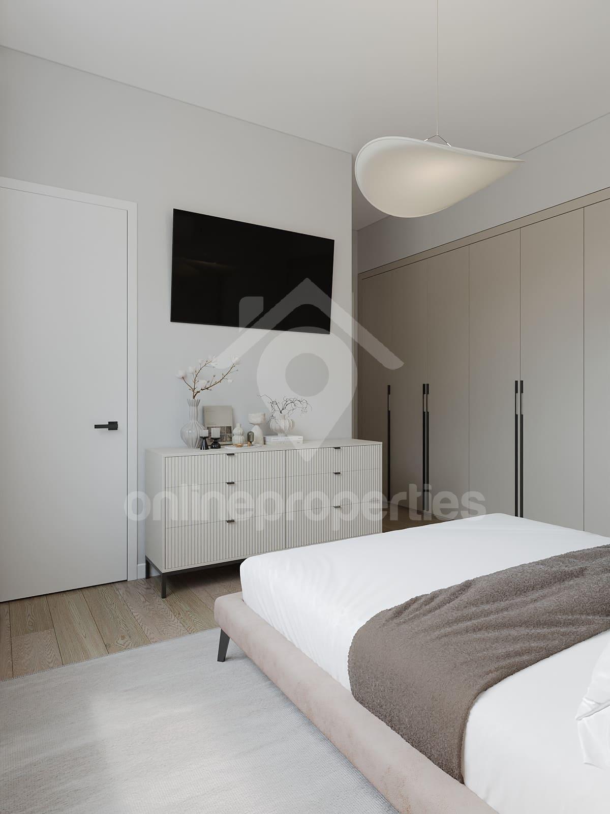 To change image, hover mouse over thumbnails below