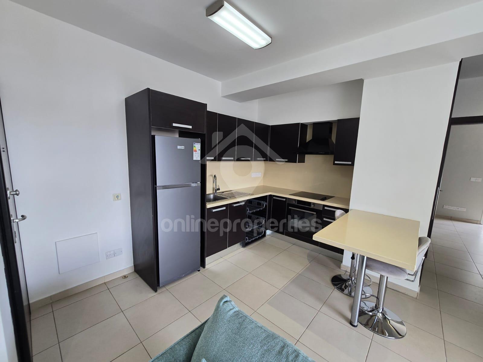 To change image, hover mouse over thumbnails below