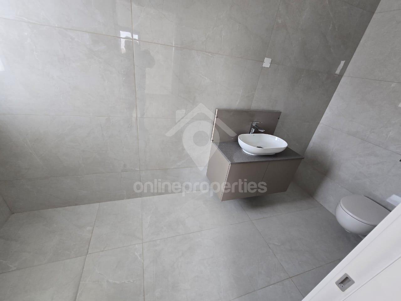 To change image, hover mouse over thumbnails below