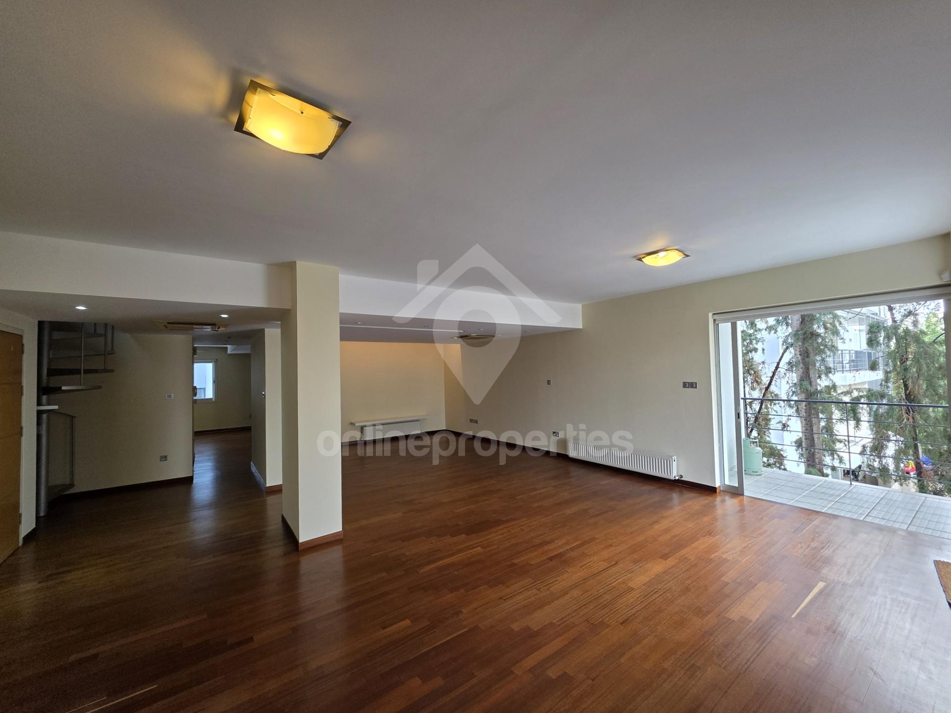 To change image, hover mouse over thumbnails below