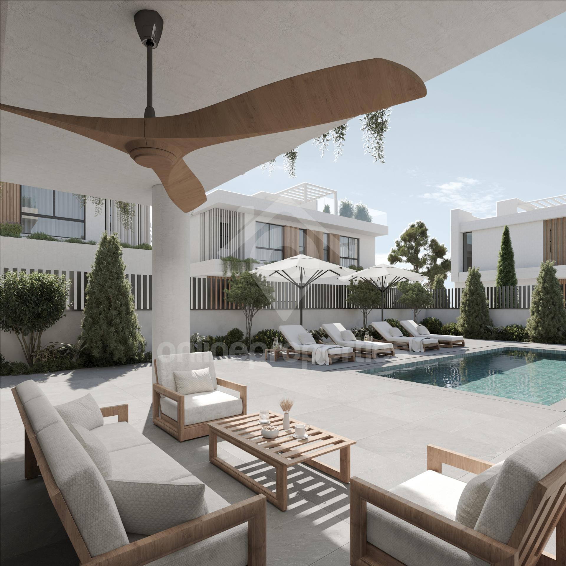 To change image, hover mouse over thumbnails below