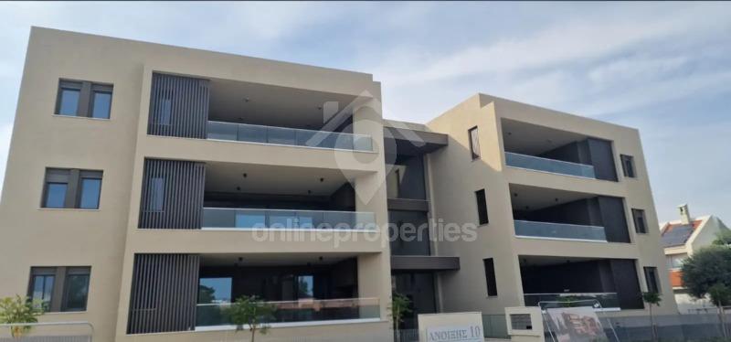 To change image, hover mouse over thumbnails below