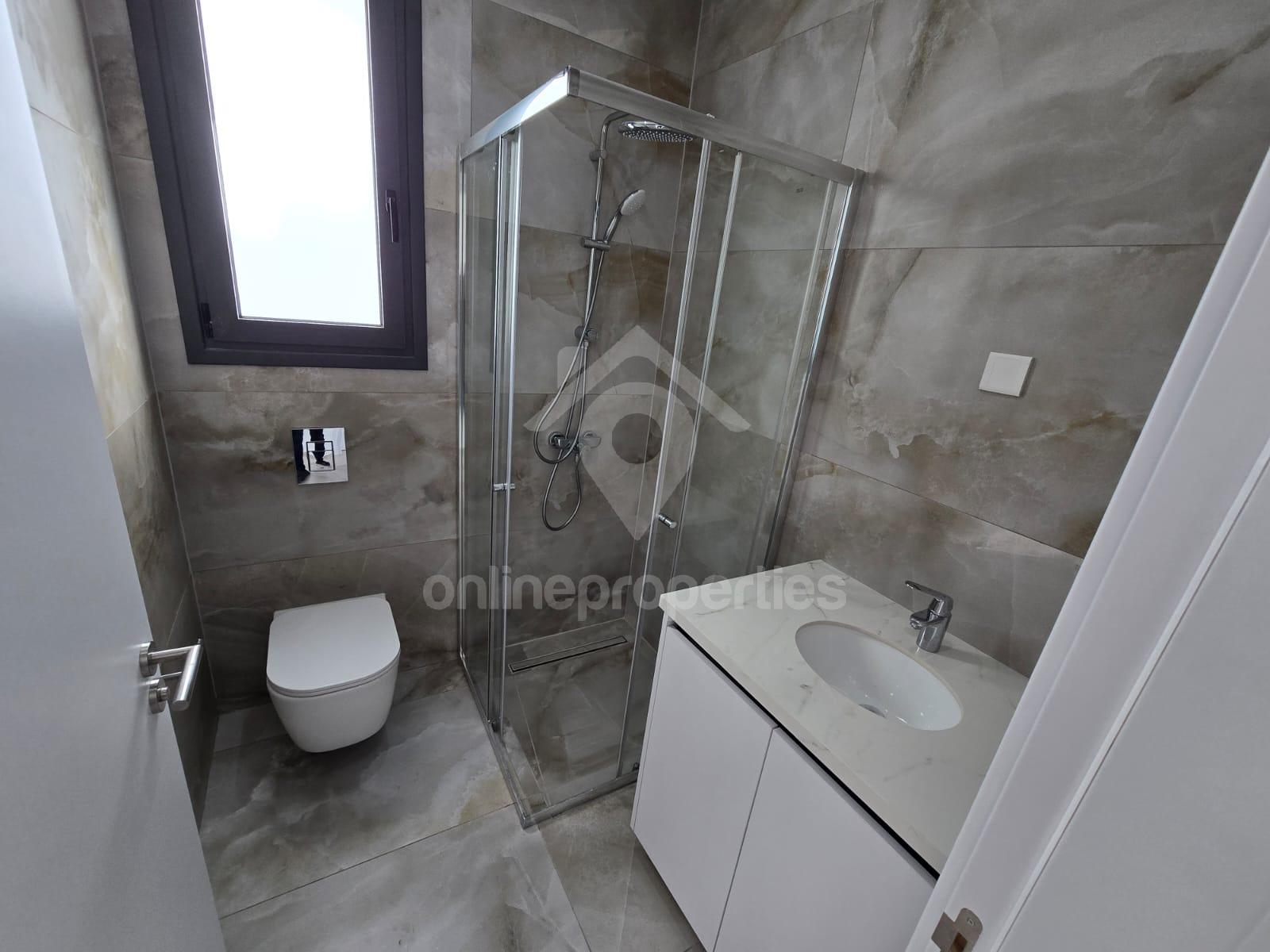 To change image, hover mouse over thumbnails below