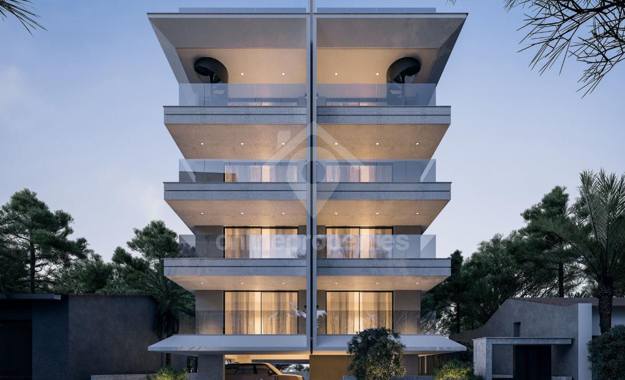 To change image, hover mouse over thumbnails below