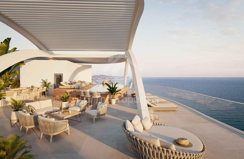 To change image, hover mouse over thumbnails below