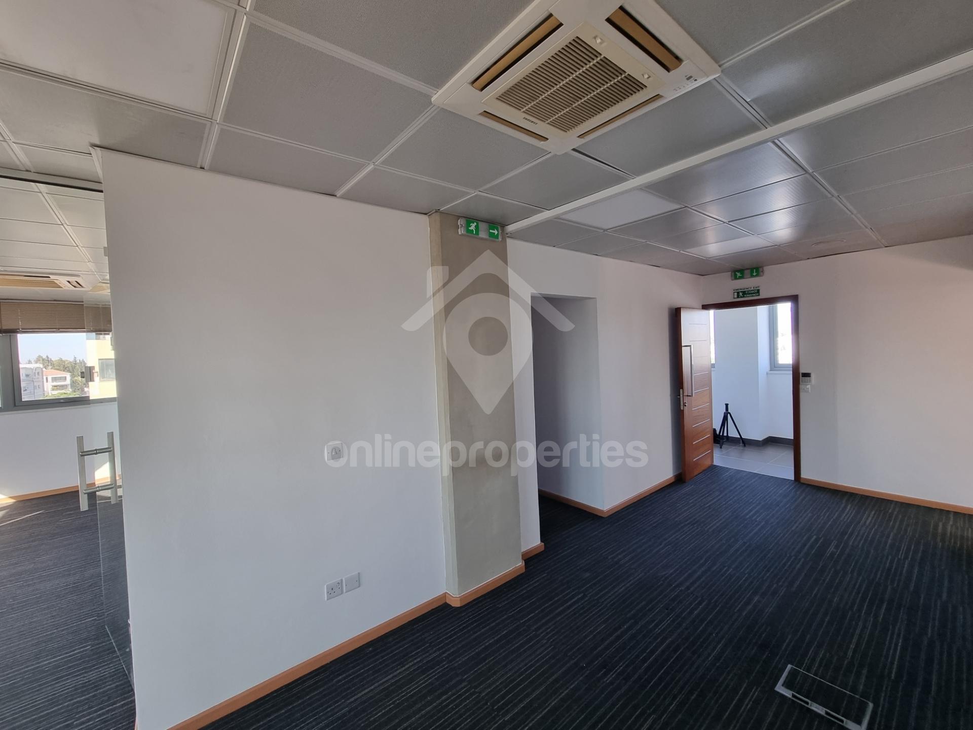 To change image, hover mouse over thumbnails below