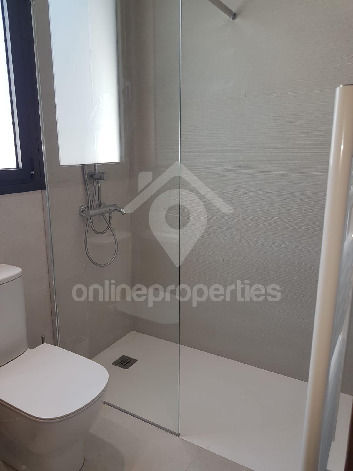 To change image, hover mouse over thumbnails below