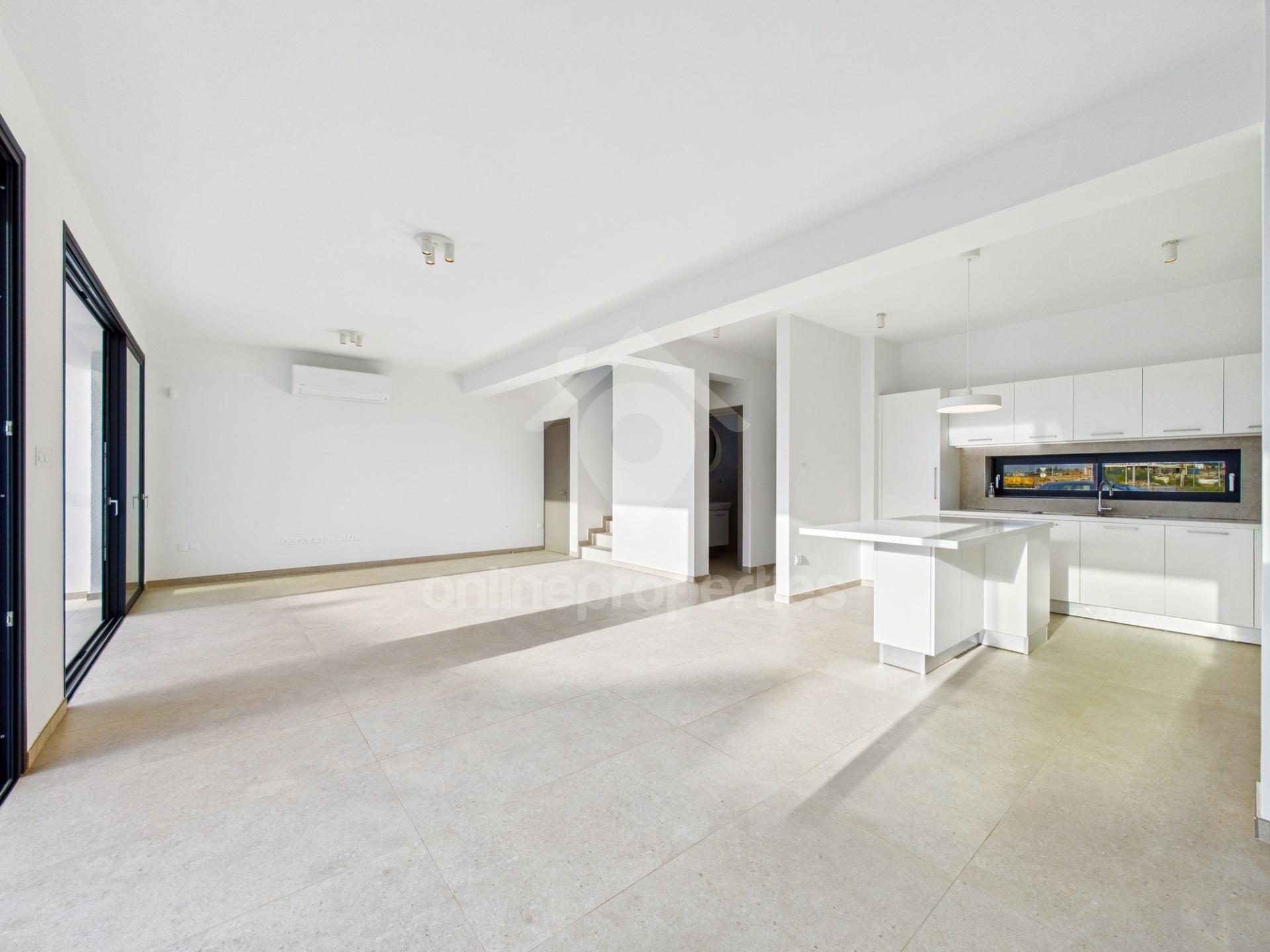 To change image, hover mouse over thumbnails below