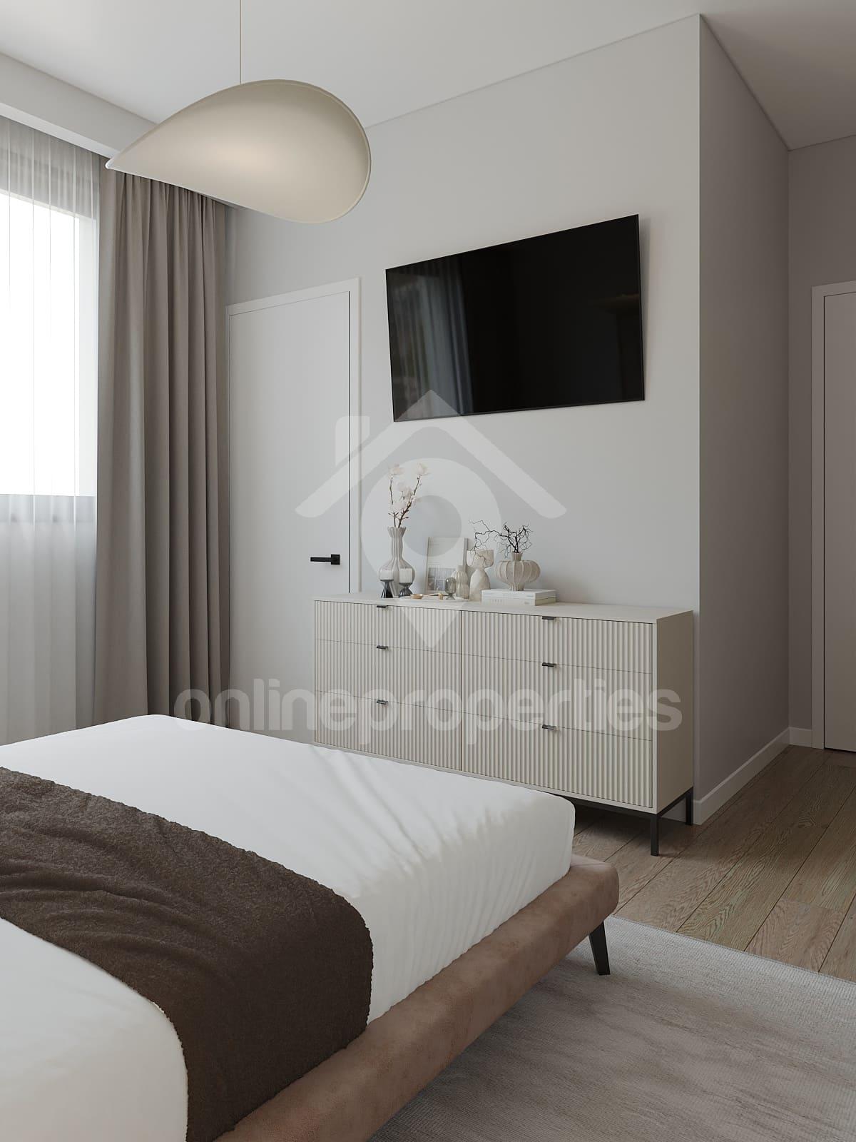 To change image, hover mouse over thumbnails below