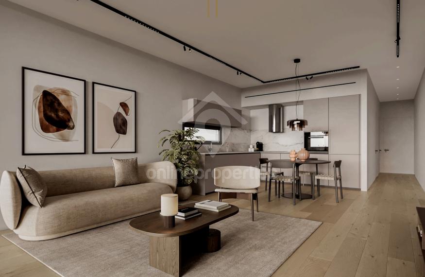 To change image, hover mouse over thumbnails below