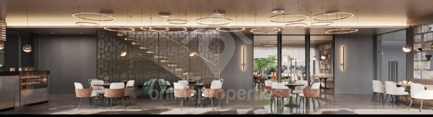 To change image, hover mouse over thumbnails below