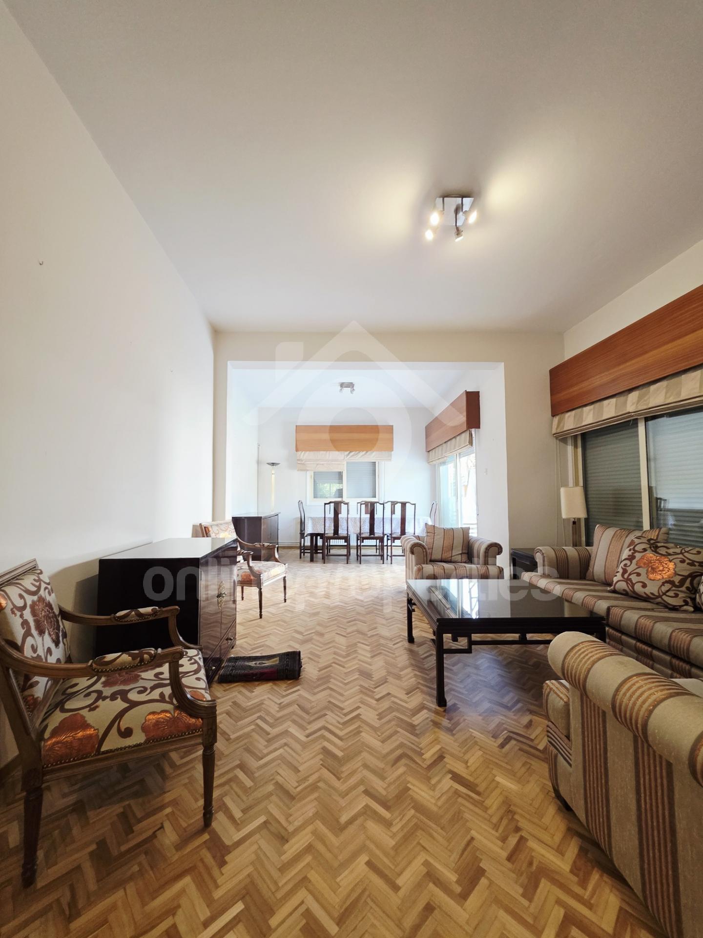 To change image, hover mouse over thumbnails below