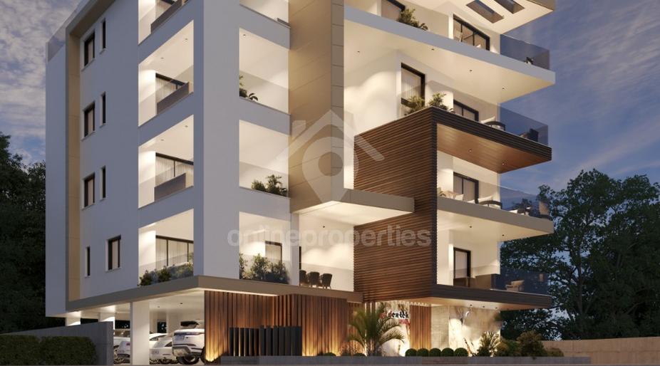 To change image, hover mouse over thumbnails below