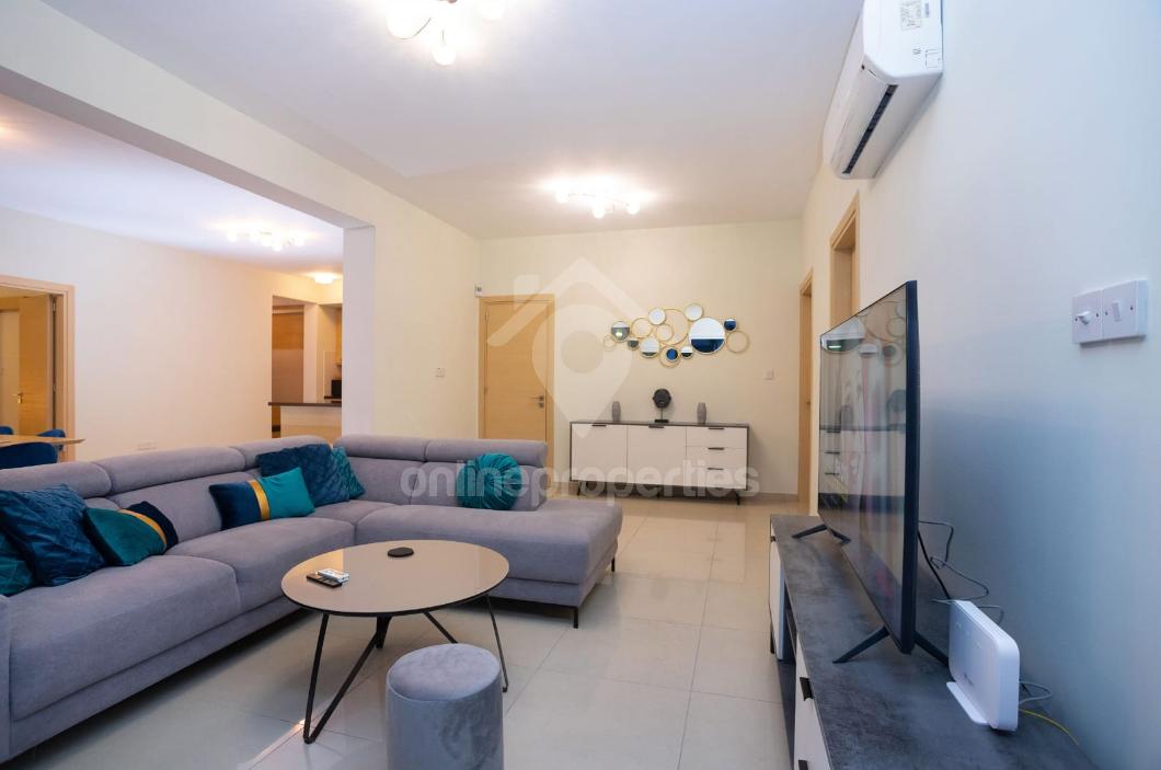 To change image, hover mouse over thumbnails below